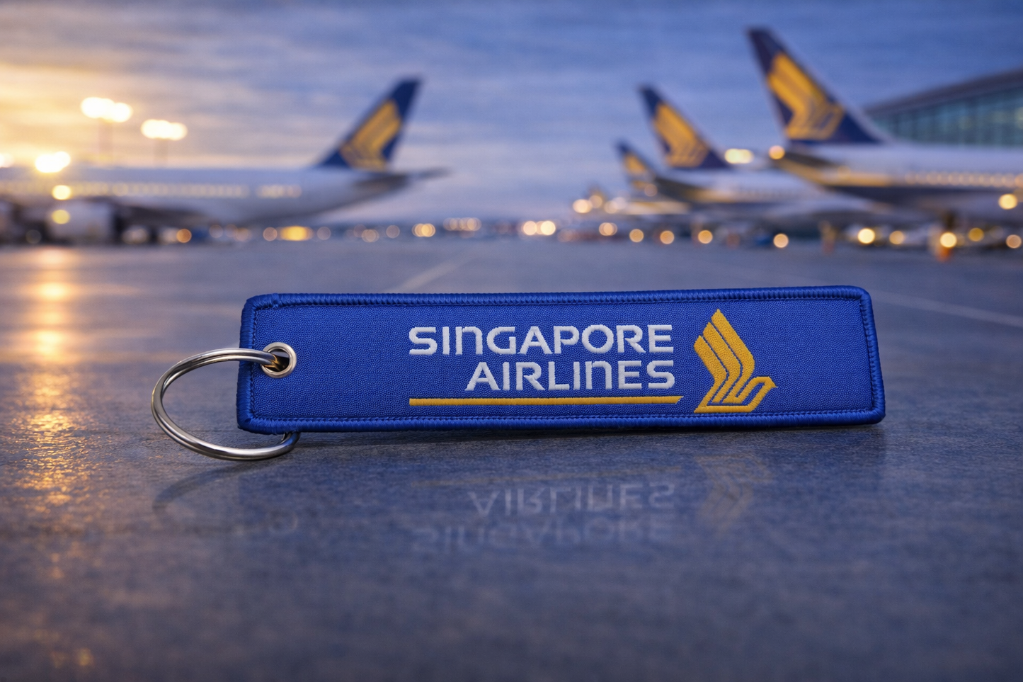 Singapore Airlines Keychain | Airline Fabric Keyring Tag | Aviation Keychain India | Pilot Gift | Global MitRa