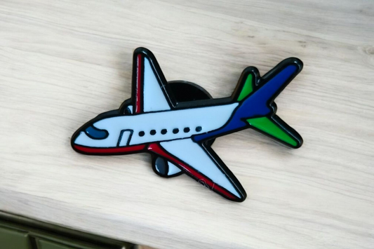Colorful Airplane Lapel Pin – Enamel Aviation Brooch for Jackets, Caps & Backpacks | Collectible Badge for Aviation Enthusiasts