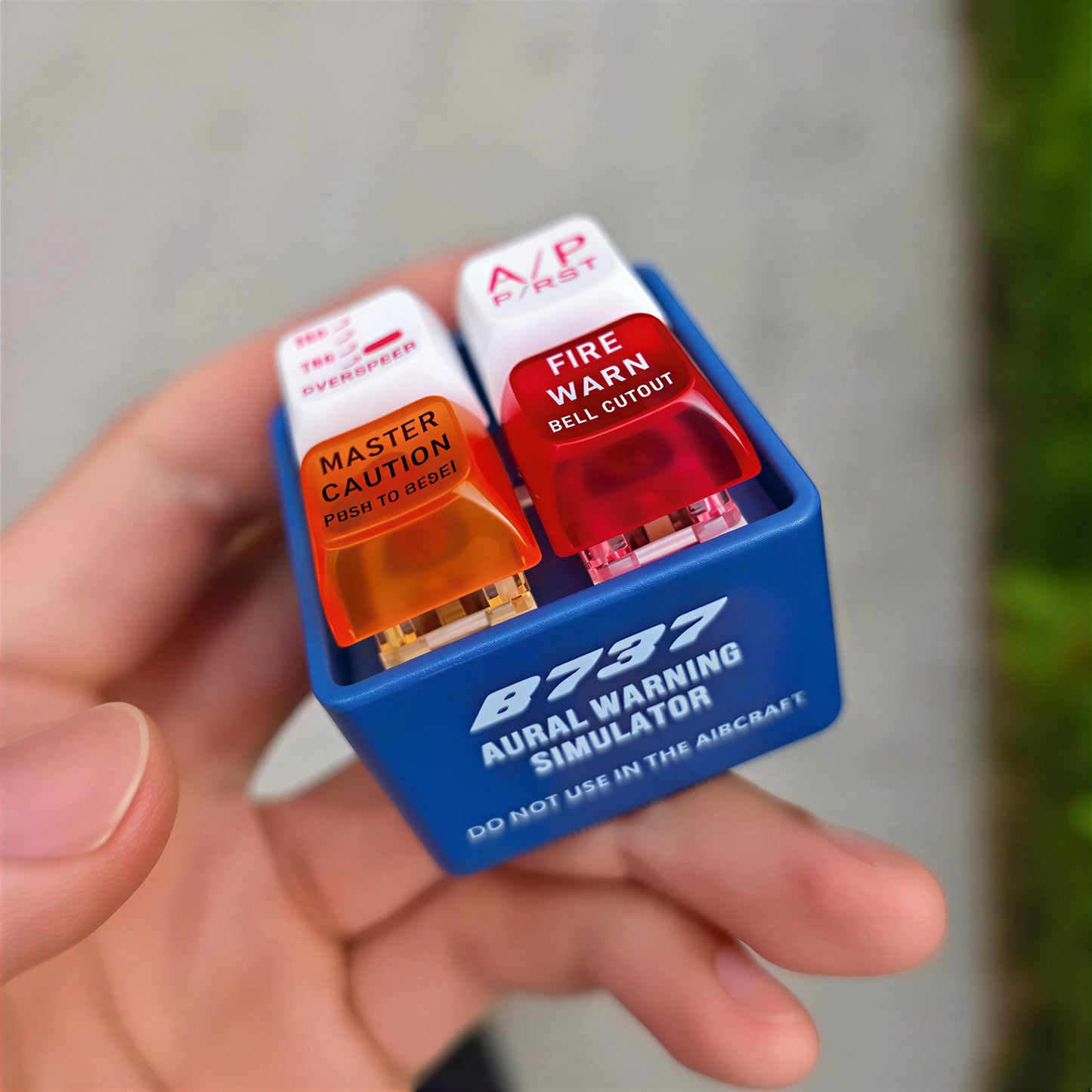 B737 Aural Warning Simulator Keycaps | Master Caution & Fire Warn Aviation Keycaps | Global MitRa
