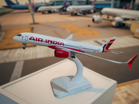 Air India Airbus A350 Model – 20cm Premium Aircraft Collectible with Stand