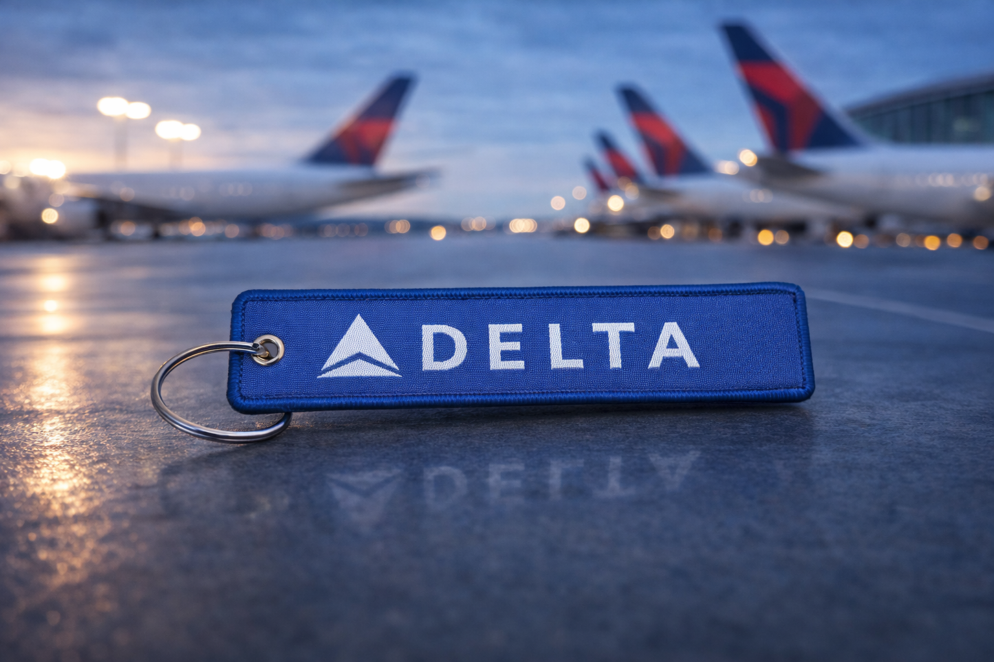Delta Airlines Keychain | Airline Fabric Keyring Tag | Aviation Keychain India | Pilot Gift | Global MitRa